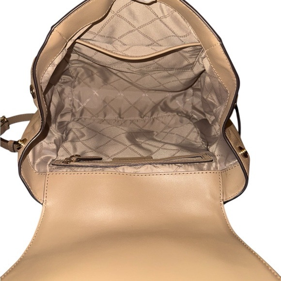 Michael Kors Freya Medium Convertible Pebbled Leather Backpack - Picture 7 of 10